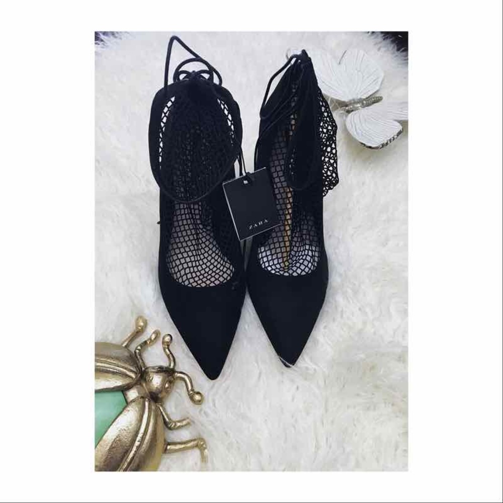 New Zara fishnet heels size 10